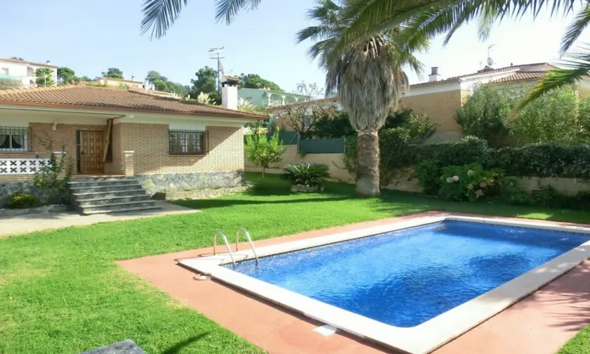 Villa Fina - Image 1