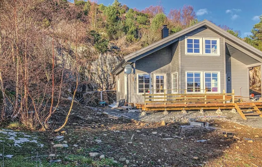 Stunning Home in Farsund With 3 Bedrooms - Image 1