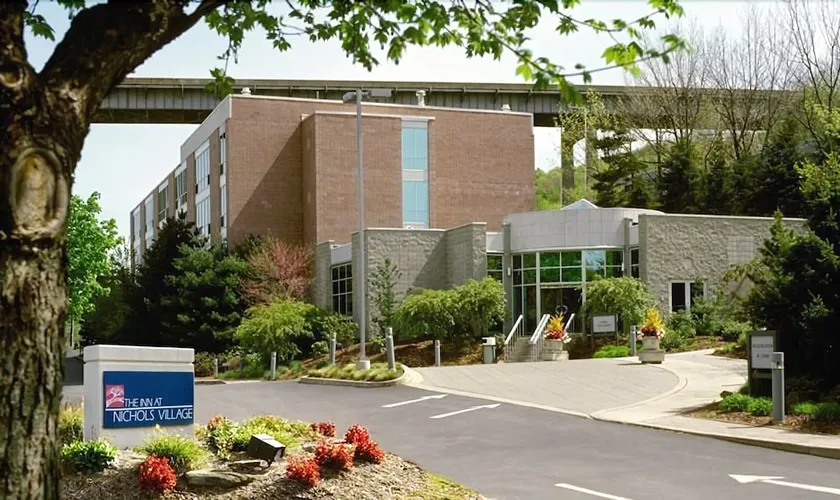 Nichols Village Hotel and Spa - Image 1