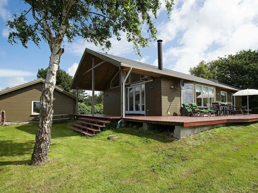 Comfortable Holiday Home in Hundested With Jacuzzi - Image 1