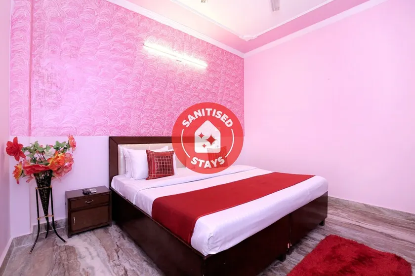 Hotel Vansh Palace - Image 1