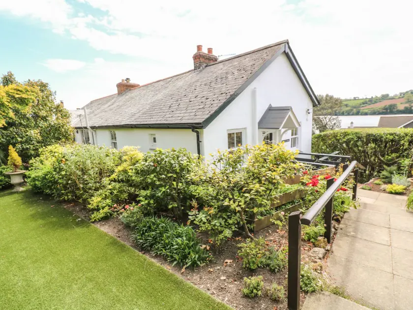 Polsue Cottage - Image 1