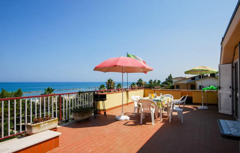 Stunning Apartment in Campofilone With Wifi and 2 Bedrooms - Image 1