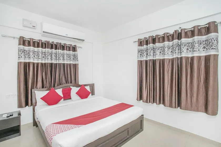 OYO 7889 Maruthi Home Stays - Image 1