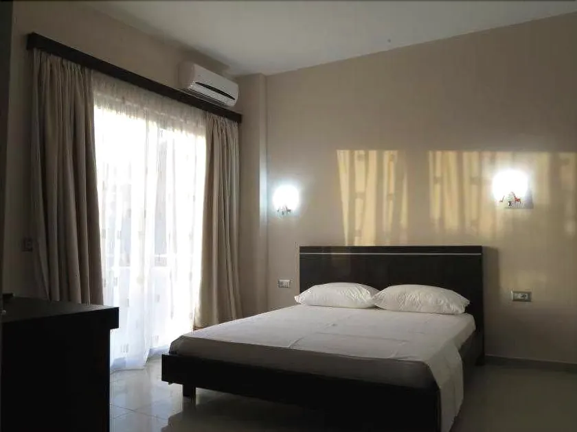 Blue Days Hotel - Image 1