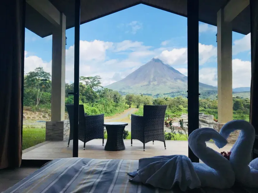 Arenal Roca Suites - Image 1