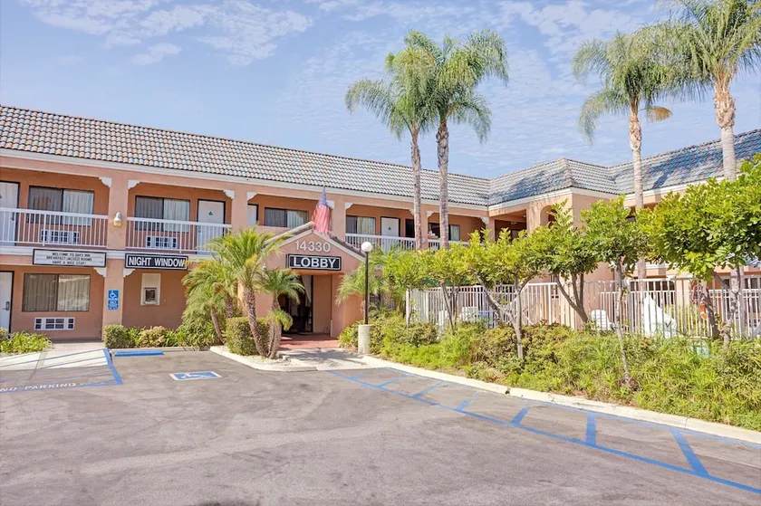 Days Inn by Wyndham Whittier Los Angeles - Image 1