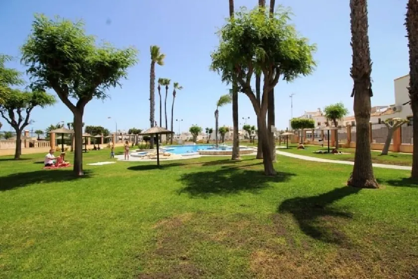 La Florida 1st Floor Apartment & com Pool Lf10 - Image 1