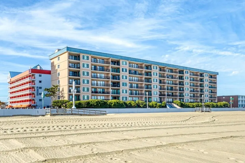 Ocean Hideaway 508 - Image 1