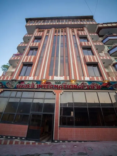 Akbar International View Hotel - Image 1