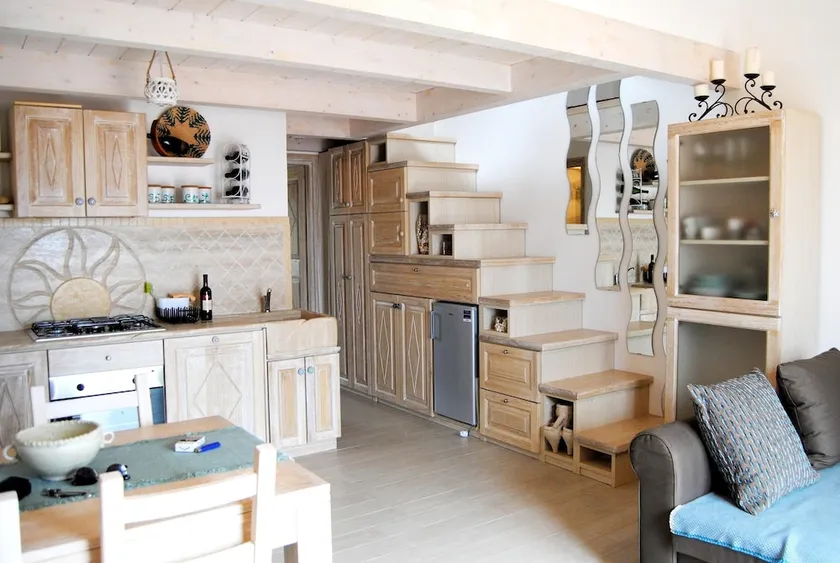 Agréable appartement de vacances adapté aux familles avec jacuzzi, jardin et terrasse | Vue jardin | Adapté au travail à distance - Image 1