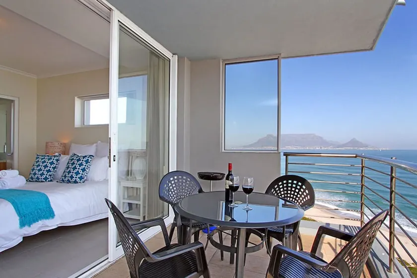 Horizon Bay 306 - Image 1