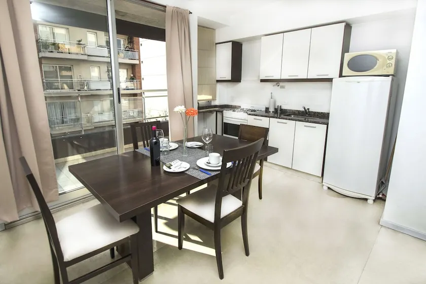 Atenea Apartments & Suites - Image 1
