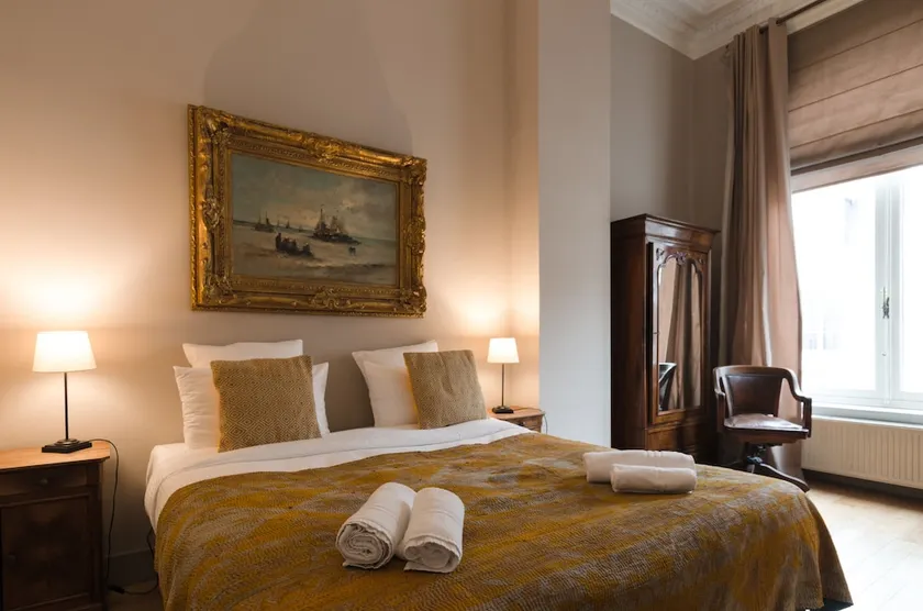 GRAND PLACE FLATS - Image 1