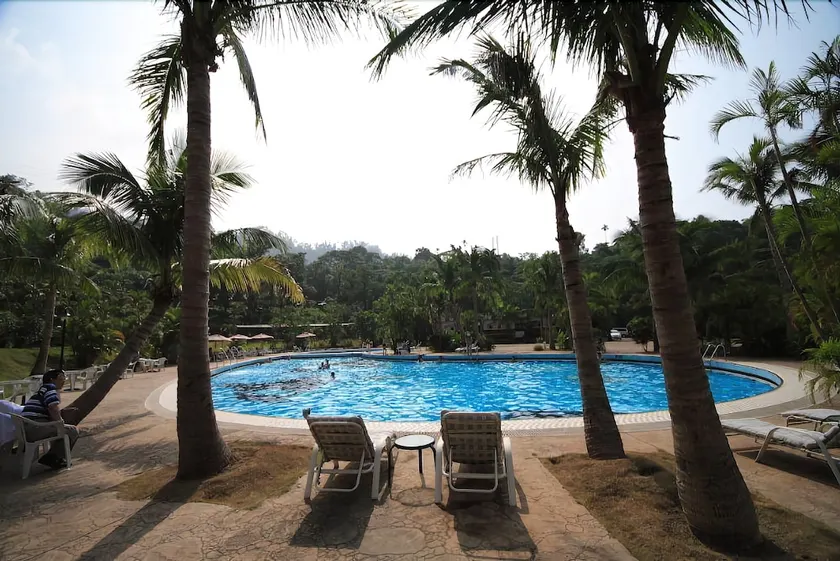 Hibiscus Resort - Image 1