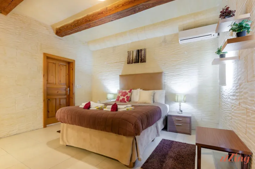 Gozo Villa w/Private Pool near Beach + AC + BBQ - Image 1