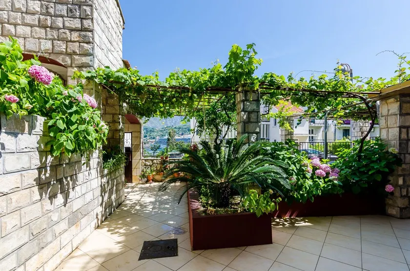 Apartments Mehic - Image 1