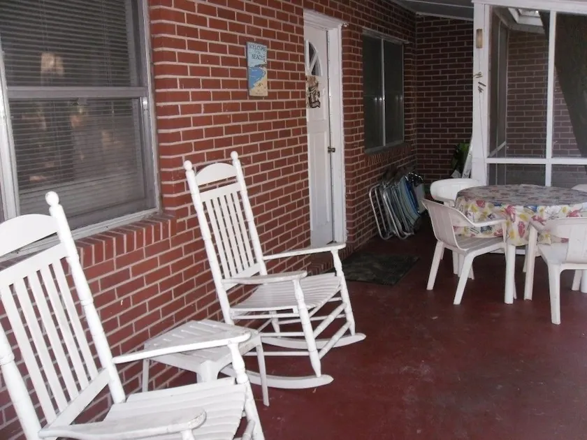 At Last - B 2 Bedroom Duplex - Image 1