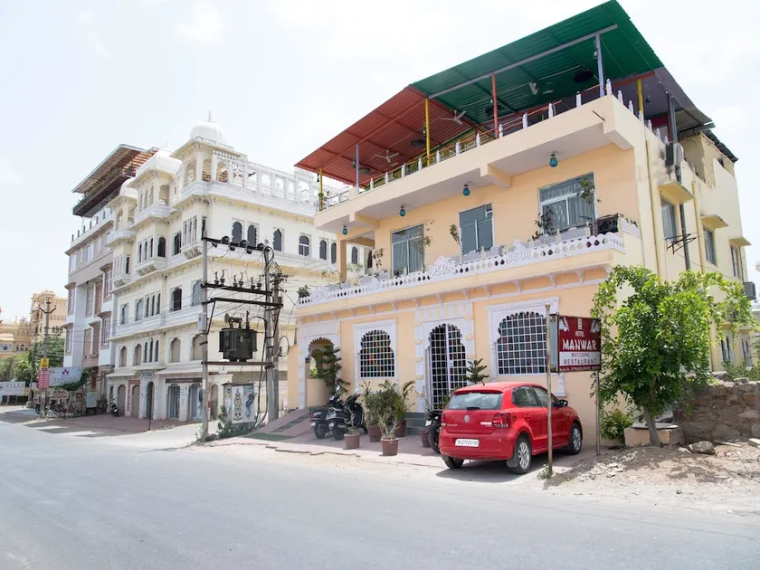 Hotel Manwar - Image 1