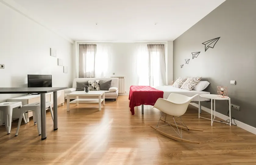 Madrid SmartRentals Delicias - Image 1