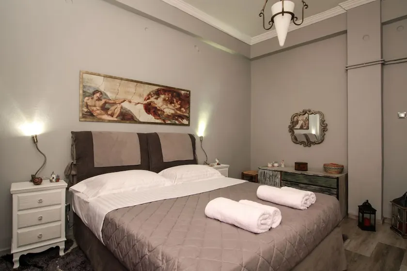 Close to Transit - Modern 2BR Home - Image 1