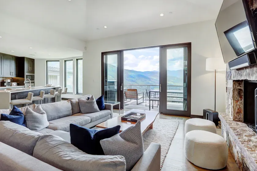 Forever View Retreat - Image 1