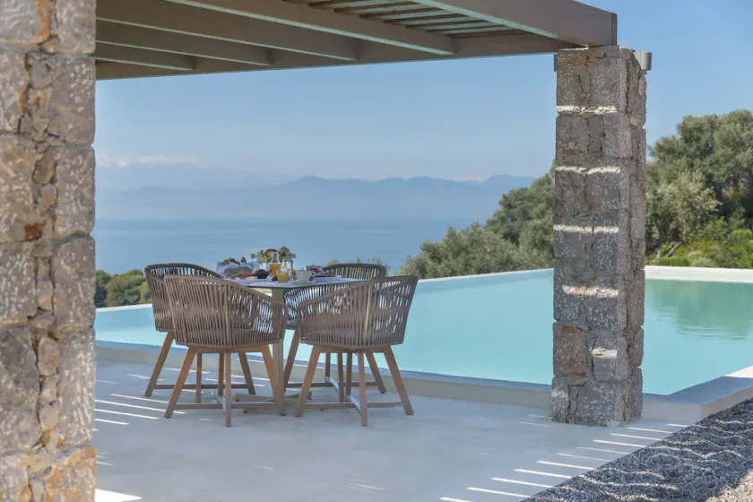 Elimnion Resort - Image 1