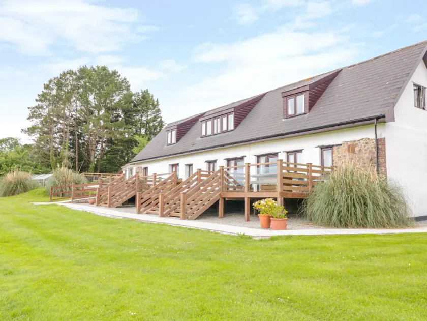 Primrose Cottage - Image 1
