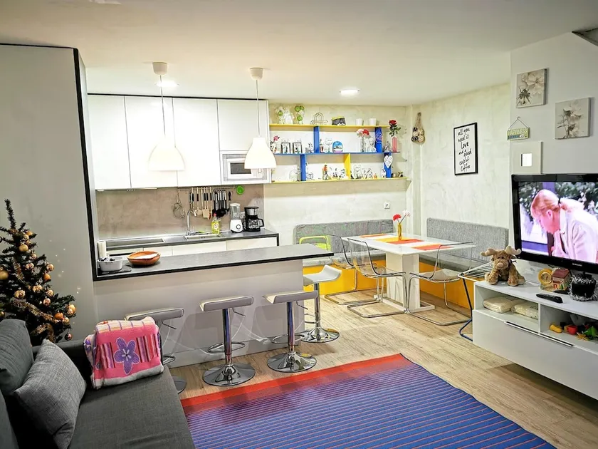 3 bedrooms house with city view and terrace at Burgohondo - Image 1