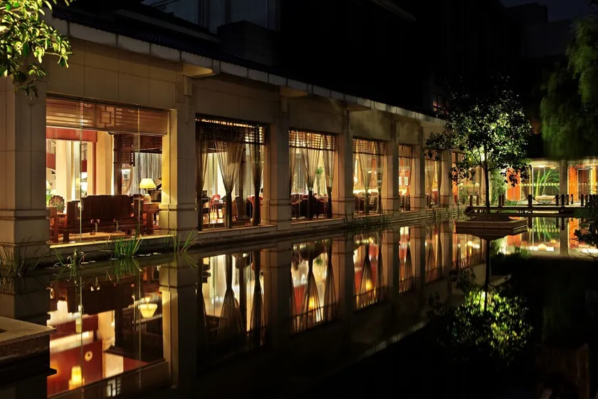 Luoxingge Narada Hotel - Image 1