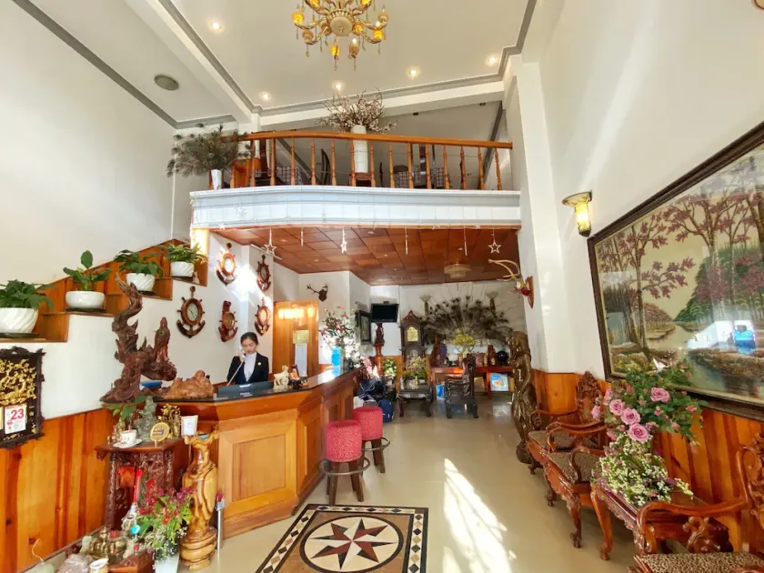 Gold Night Hotel - Image 1