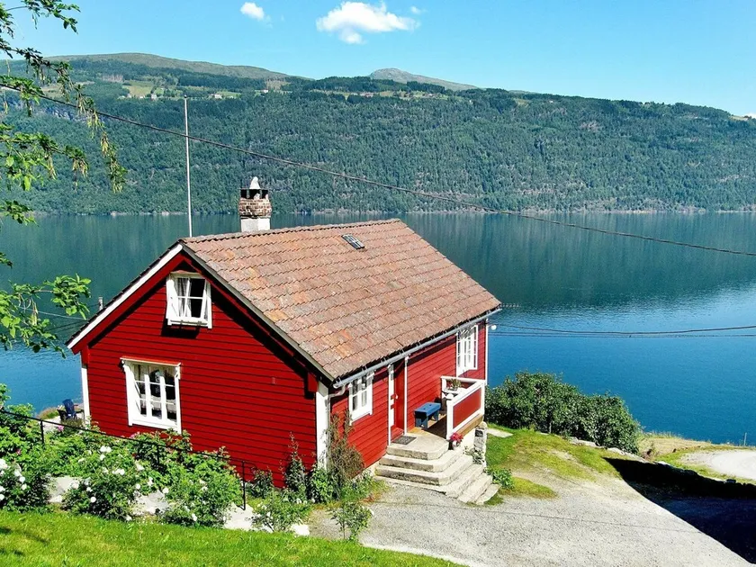 4 Person Holiday Home in Utvik - Image 1