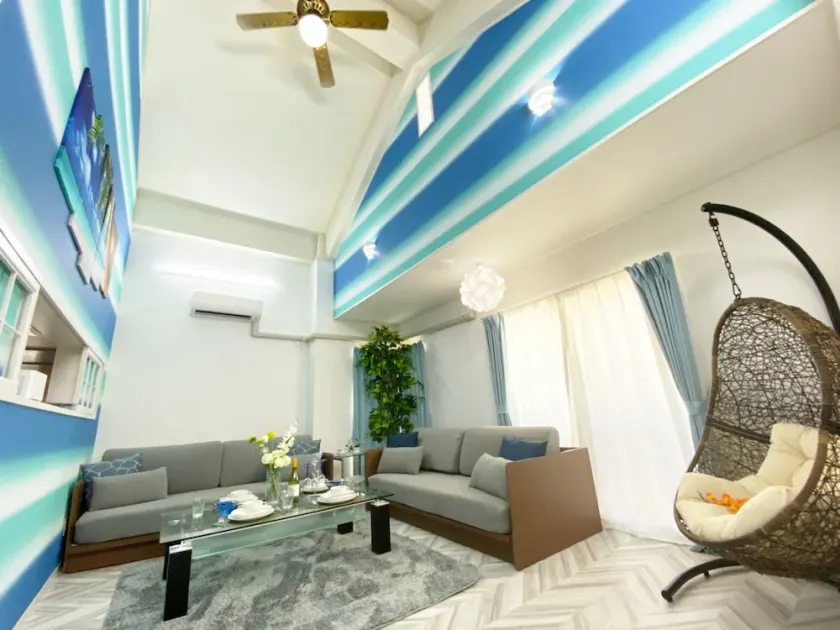 Chatan Tall House - Image 1