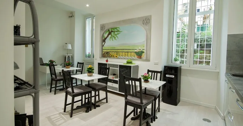 Home Gallery 101 - Image 1