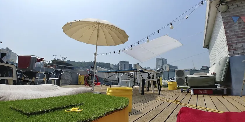 Fun Fun Stay Guesthouse - Image 1