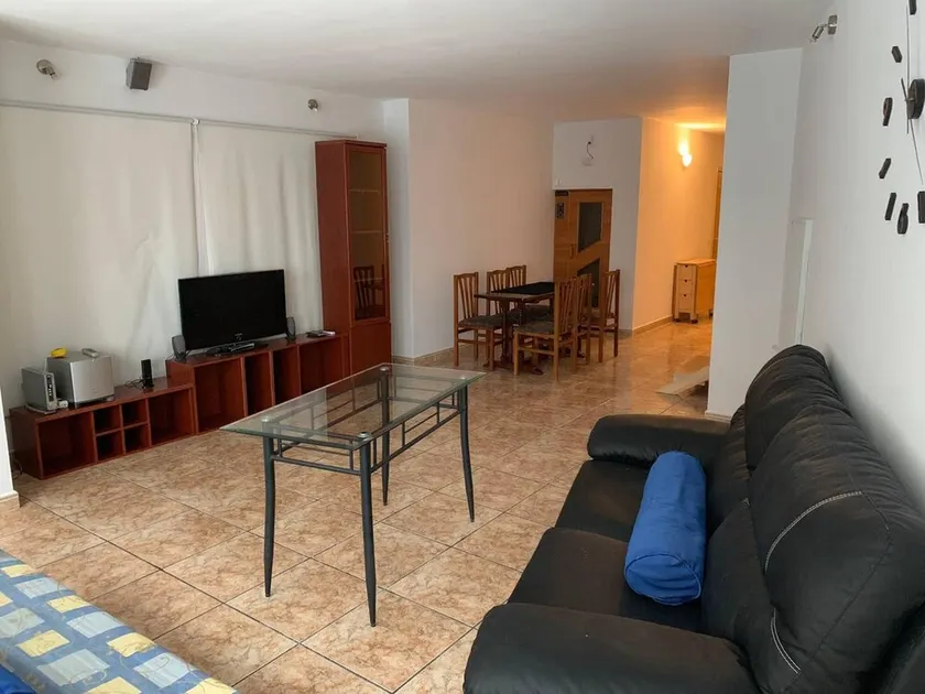 Apartment with 2 bedrooms with WiFi - Image 1