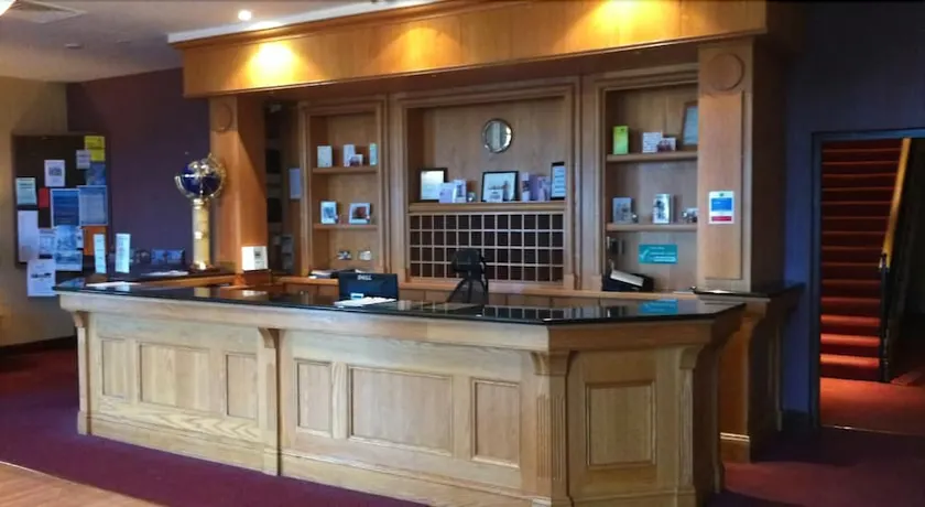 Kilkee Bay Hotel - Image 1