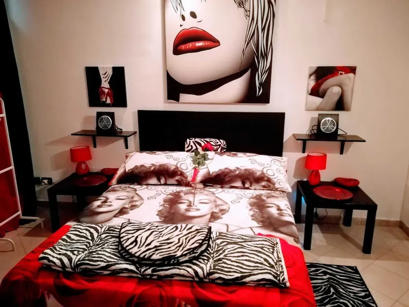 Blu House Bed & Breakfast - Image 1