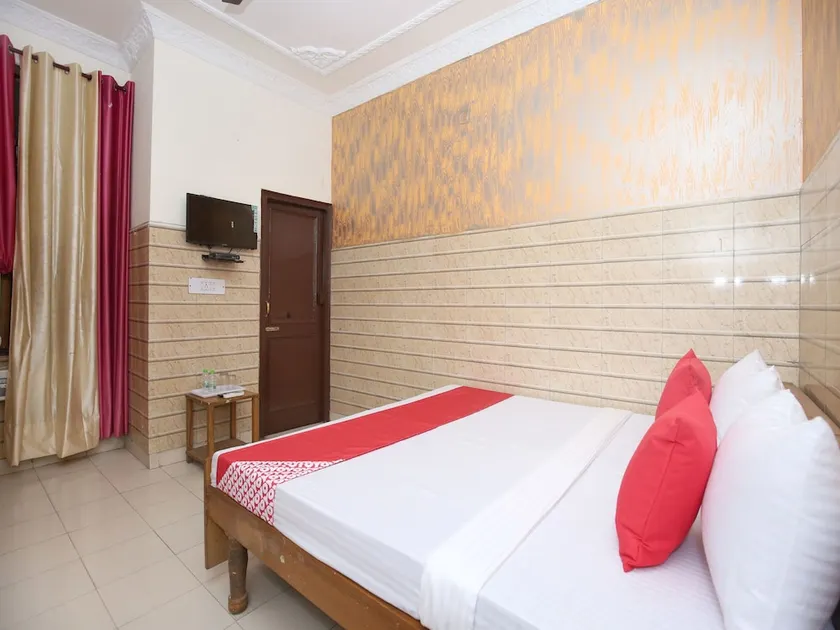 Hotel Simran By OYO Rooms - Image 1