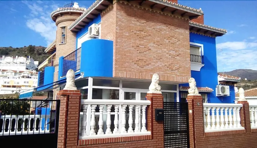 Torre de la Victoria Hostel - Image 1
