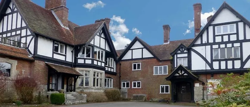 Bramble Hill Hotel - Image 1