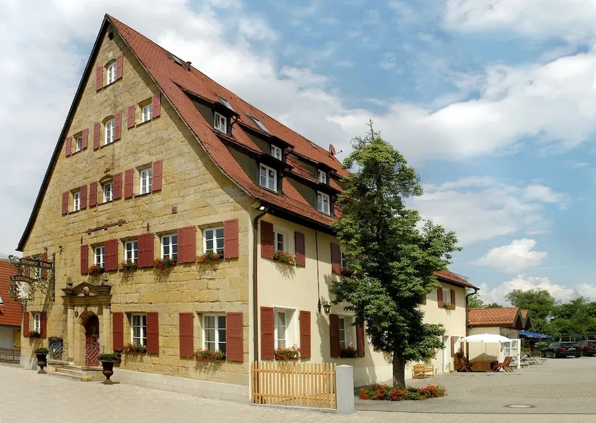 Landgasthof und Hotel Weisser Lowe - Image 1