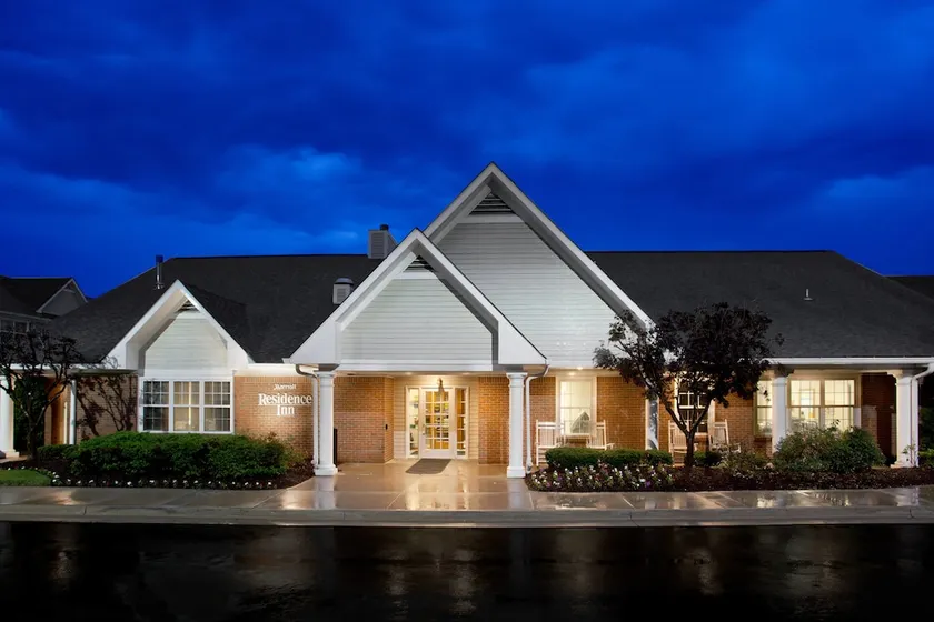 Residence Inn Pittsburgh Airport Coraopolis - Image 1