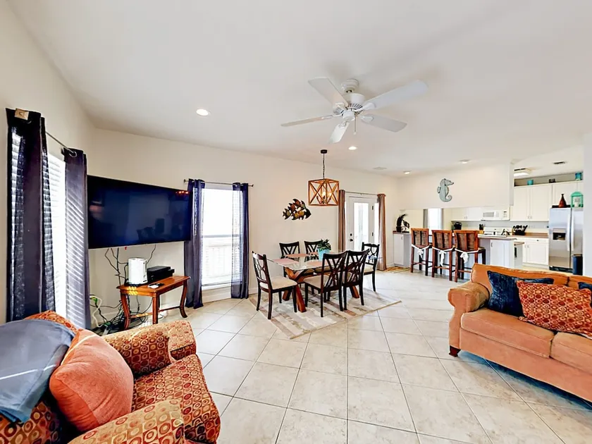 Family Friendly Home with Private Pool and Dock on the Bay - Image 1