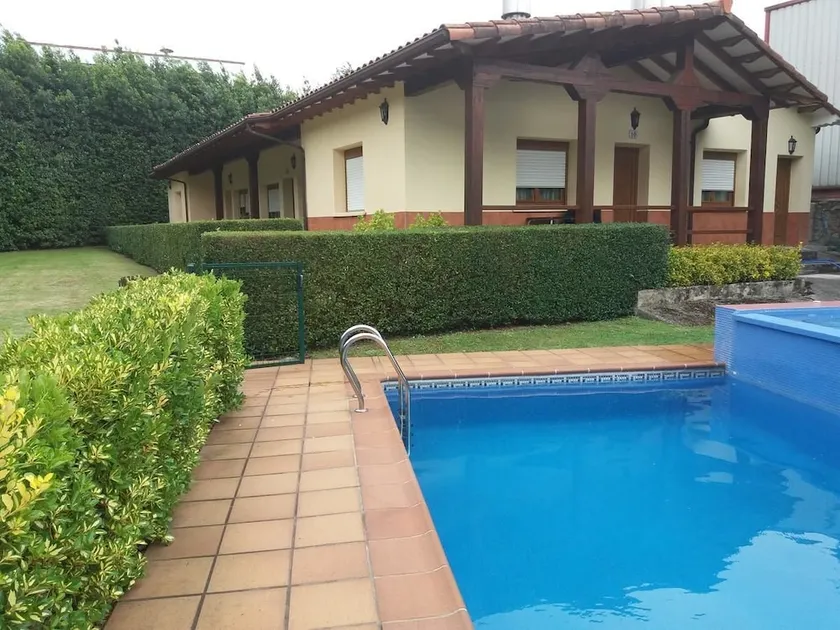 Apartamentos El Cazador - Image 1