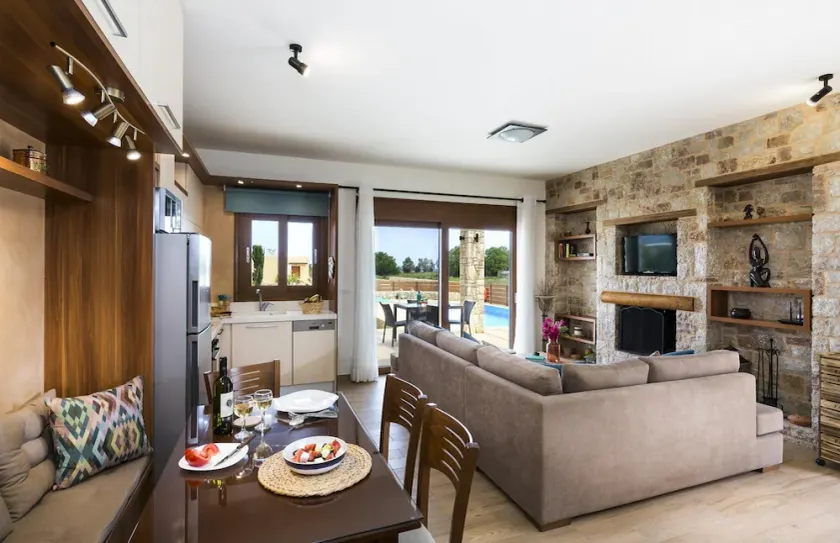 Muses Beach Villas - Erato - Image 1