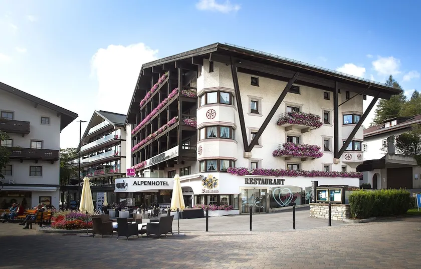 Alpenhotel & Spa - Image 1