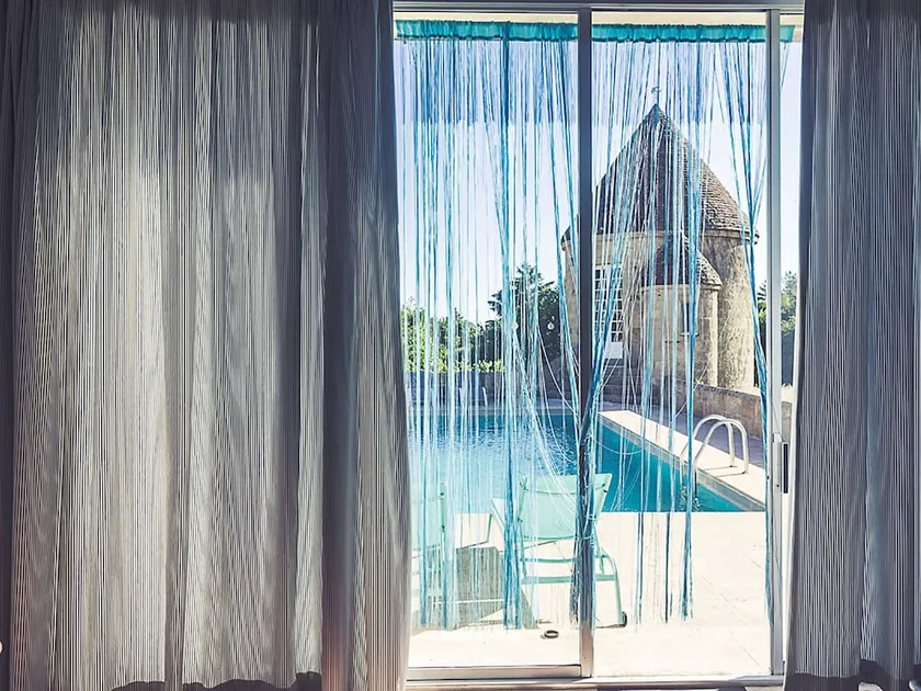 Gorgeous Manor With Private Heated Swimming Pool, in the Heart of an oak Forest - Image 1
