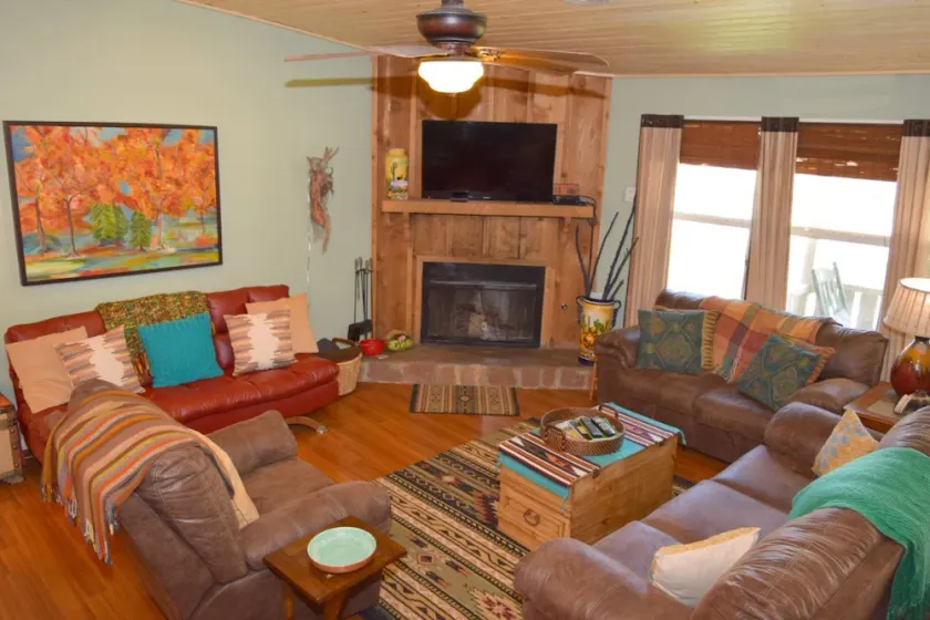 Dos Rios Retreat - Image 1