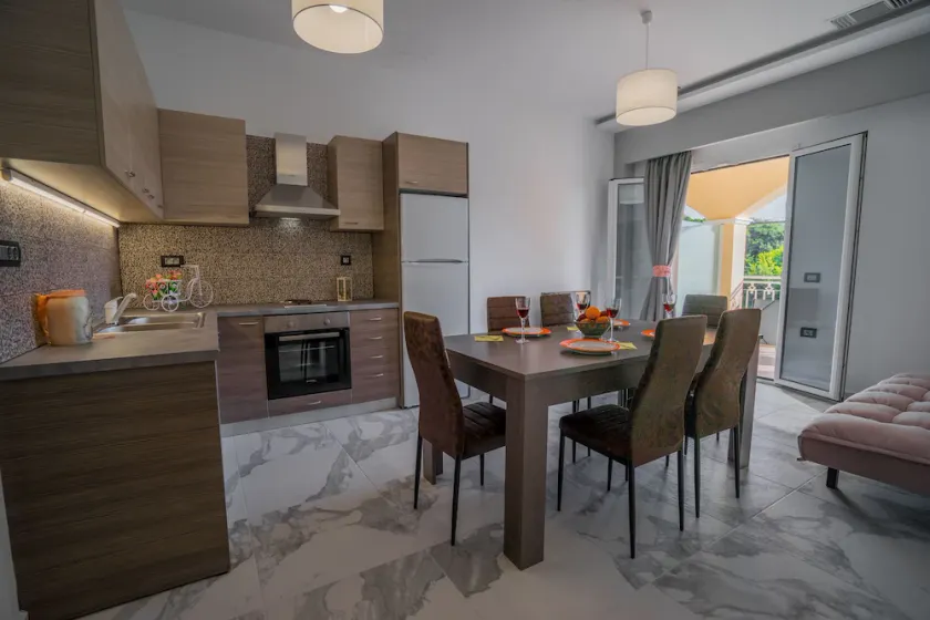 Katsaros Deluxe Apartments II - Image 1